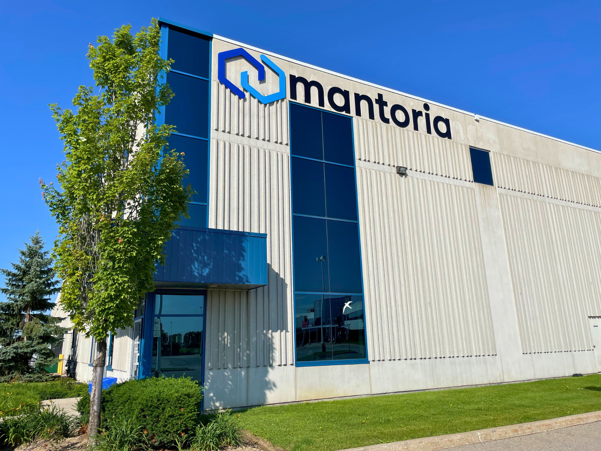 Warehousing Toronto - Mantoria